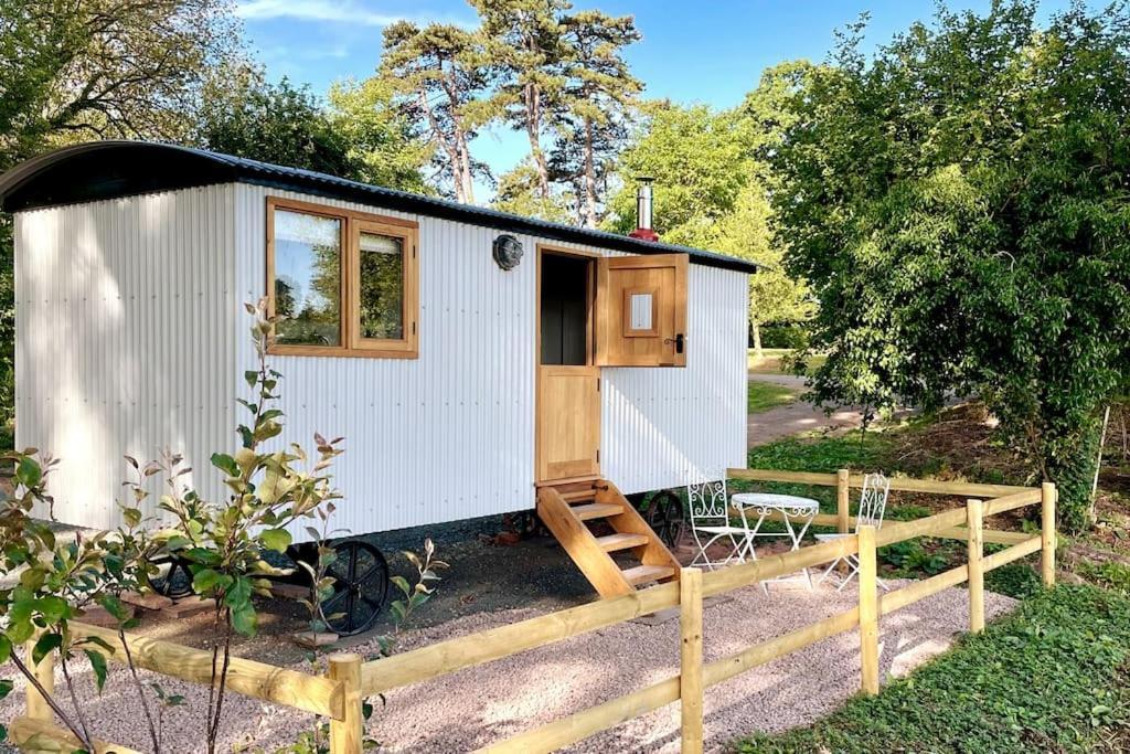 The Hereford Hut, Charming 1 Bedroom Shepherds Hut Callow Ngoại thất bức ảnh